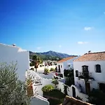 El Capistrano 2*