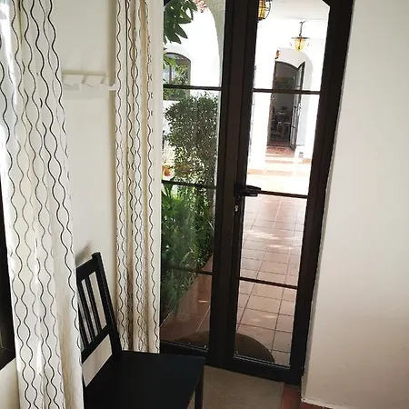 度假村 卡兹派斯特诺酒店 2*