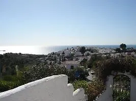 Semesteranläggning (resort) El Capistrano Nerja