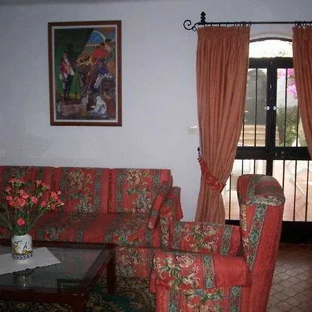 El Capistrano Semesteranläggning (resort) Nerja