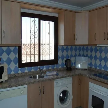 אתר נופש El Capistrano נרחה