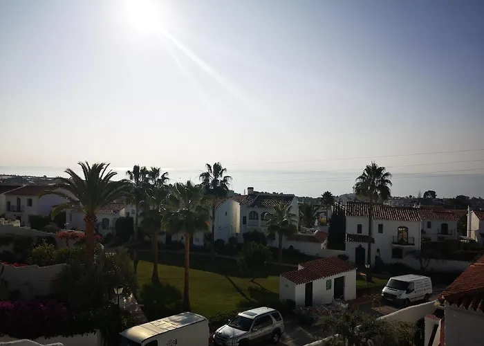 リゾート El Capistrano 2*