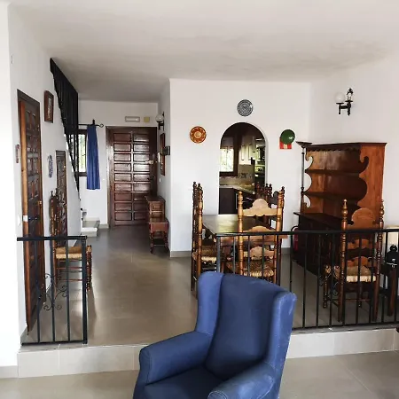 El Capistrano 2*