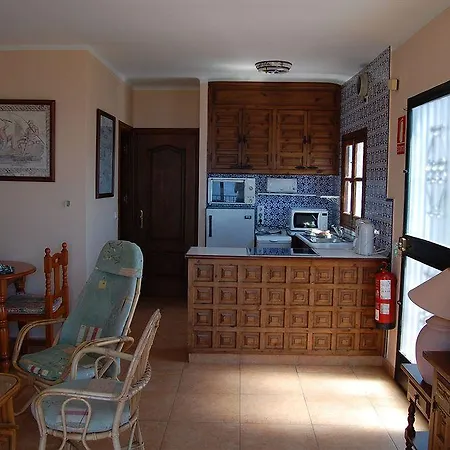 El Capistrano Курортний комплекс 2*