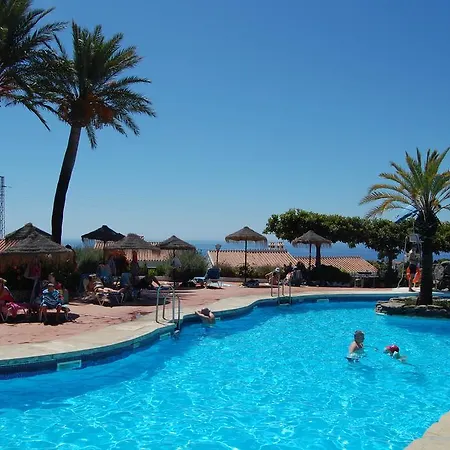 Курортний комплекс El Capistrano 2*