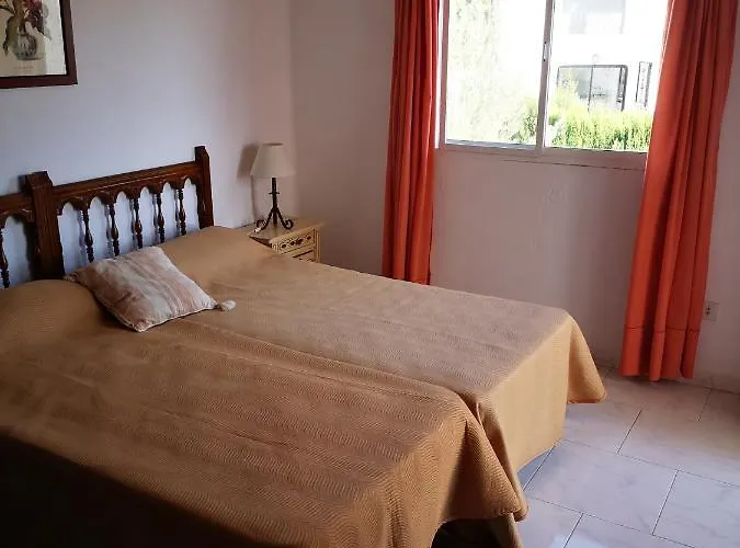 Resort El Capistrano 2*