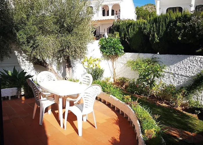 Resort El Capistrano 2*